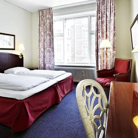 Hotel Mayfair Hotel 4*