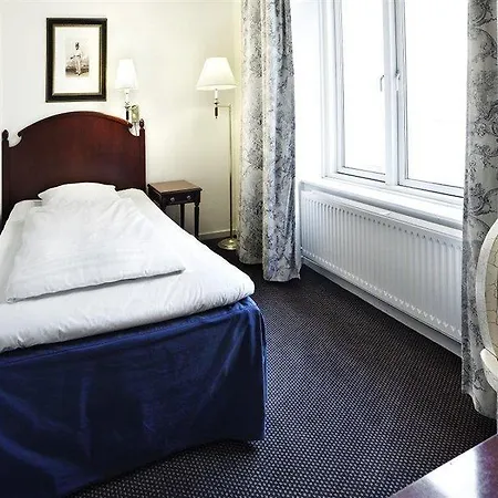 Hotel Mayfair 4*