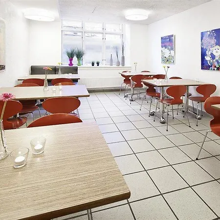 Hotel Mayfair 4*